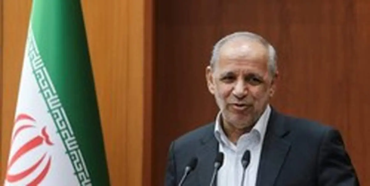آزمون استخدامی برای جذب ۴۰ هزار نفر آبان ماه برگزار می شود/همسان‌سازی حقوق بازنشستگان در دو مرحله