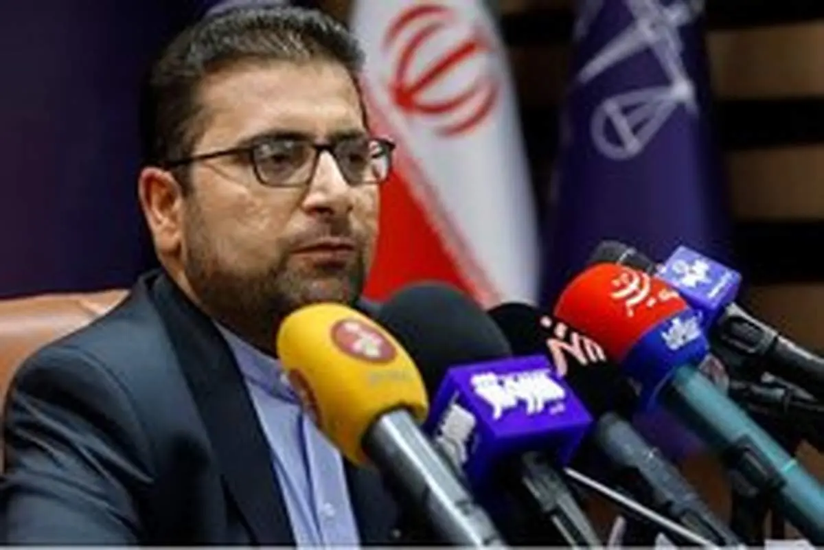 رایگانی: ۲۱۸ محکوم تعزیراتی با موافقت رهبر انقلاب مشمول عفو و تخفیف شدند