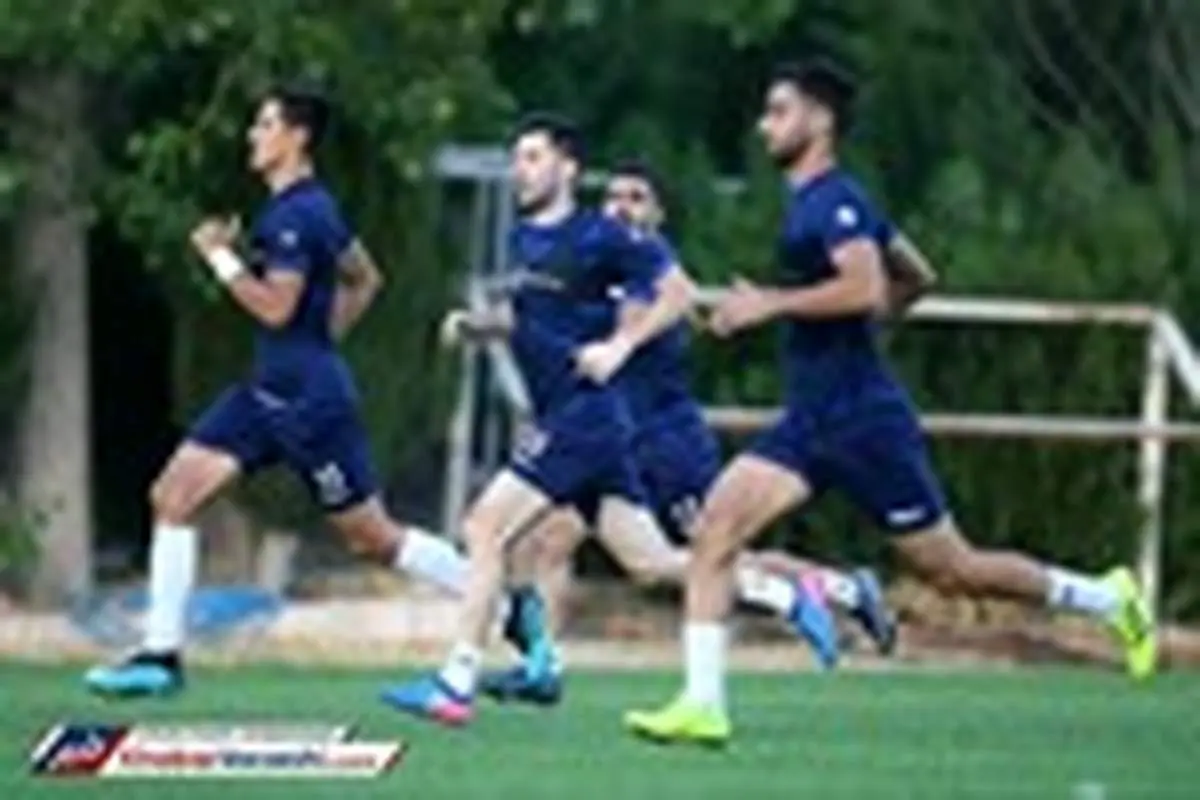 تمرین آبی پوشان استقلال