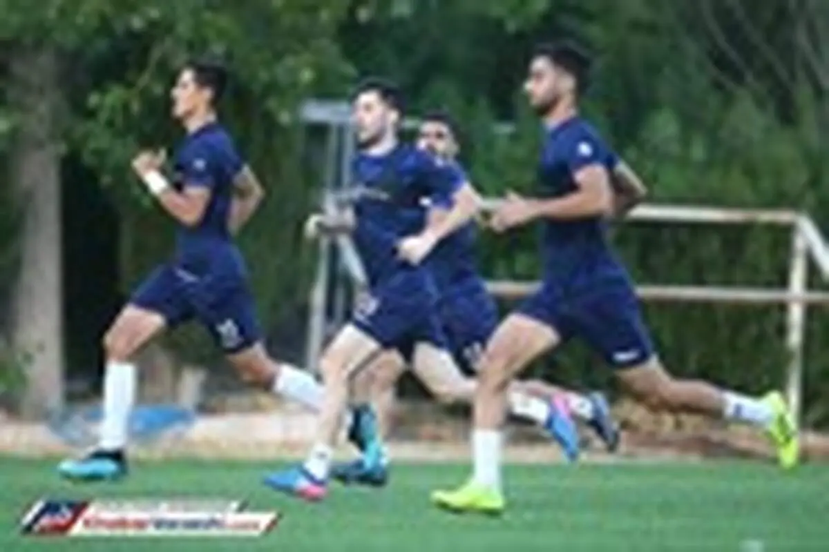 تمرین آبی پوشان استقلال