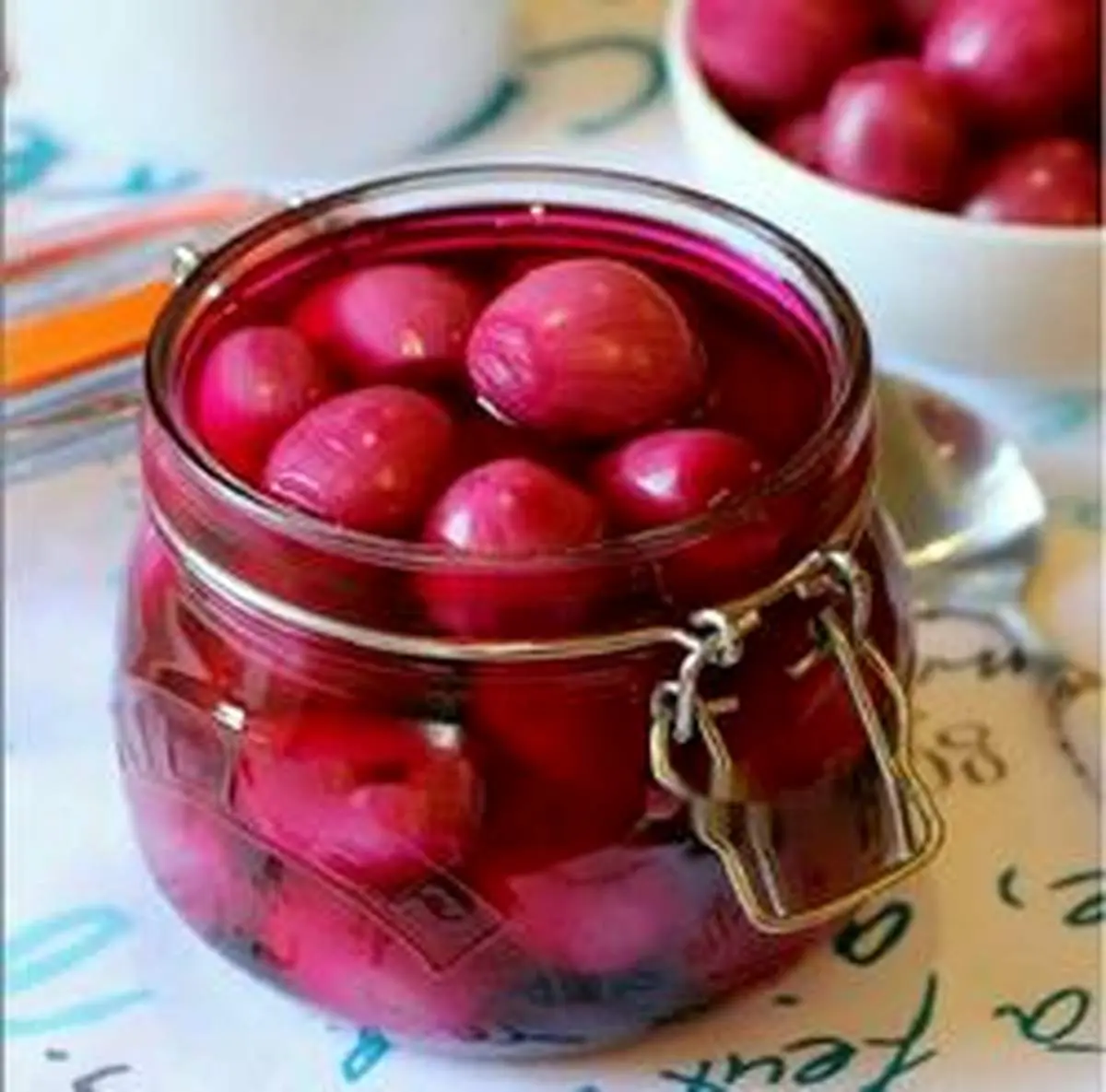 طرز تهیه ترشی پیاز خانگی