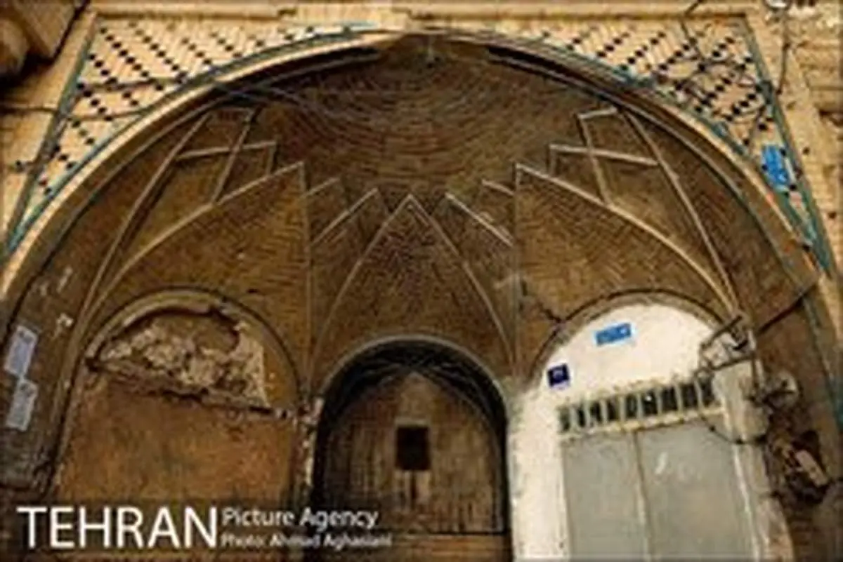 درخونگاه ؛ خون یا خان؟