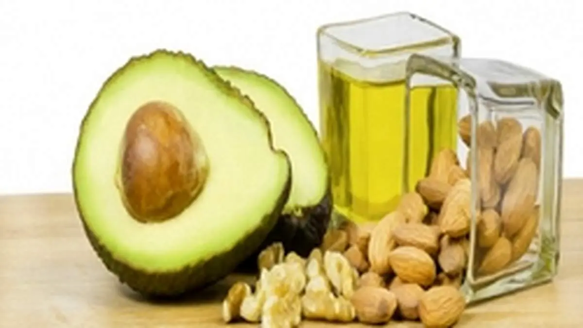 چه مقدار چربی در روز مصرف کنیم؟