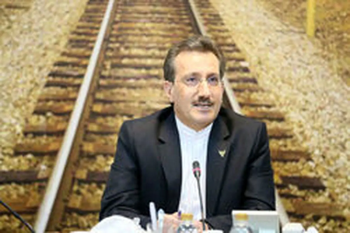 راه آهن اردبیل به زودی تکمیل میشود / ضرر هزار میلیارد تومانی شرکتهای حمل و نقل ریلی از کرونا