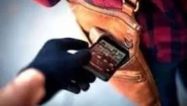 لحظه قاپیدن گوشی توسط سارق موتورسوار در مشهد + فیلم