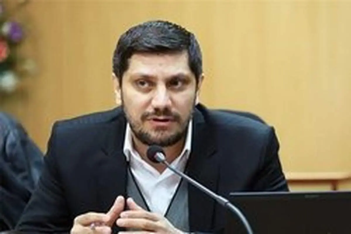 دهقانی‌نیا: کالا بدون پرداخت حقوق ورودی قاچاق محسوب می‌شوند