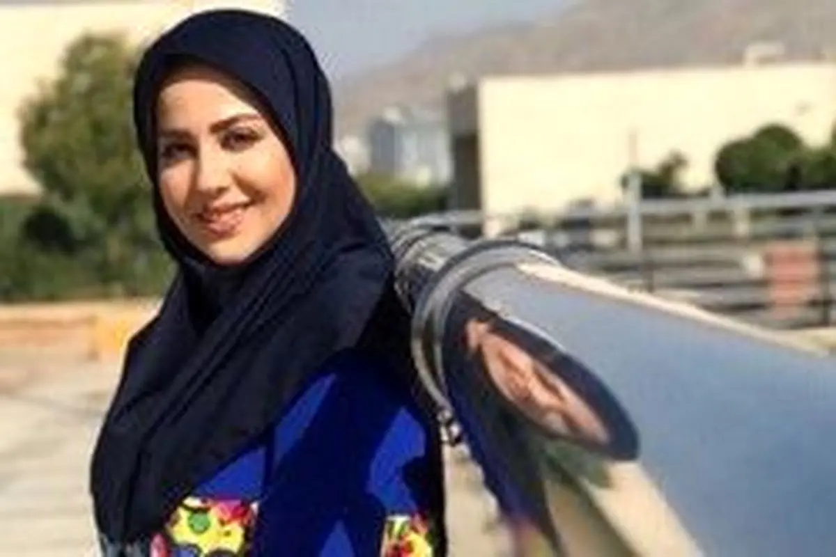 همدردی با کنکوریها به سبک خانم مجری + عکس