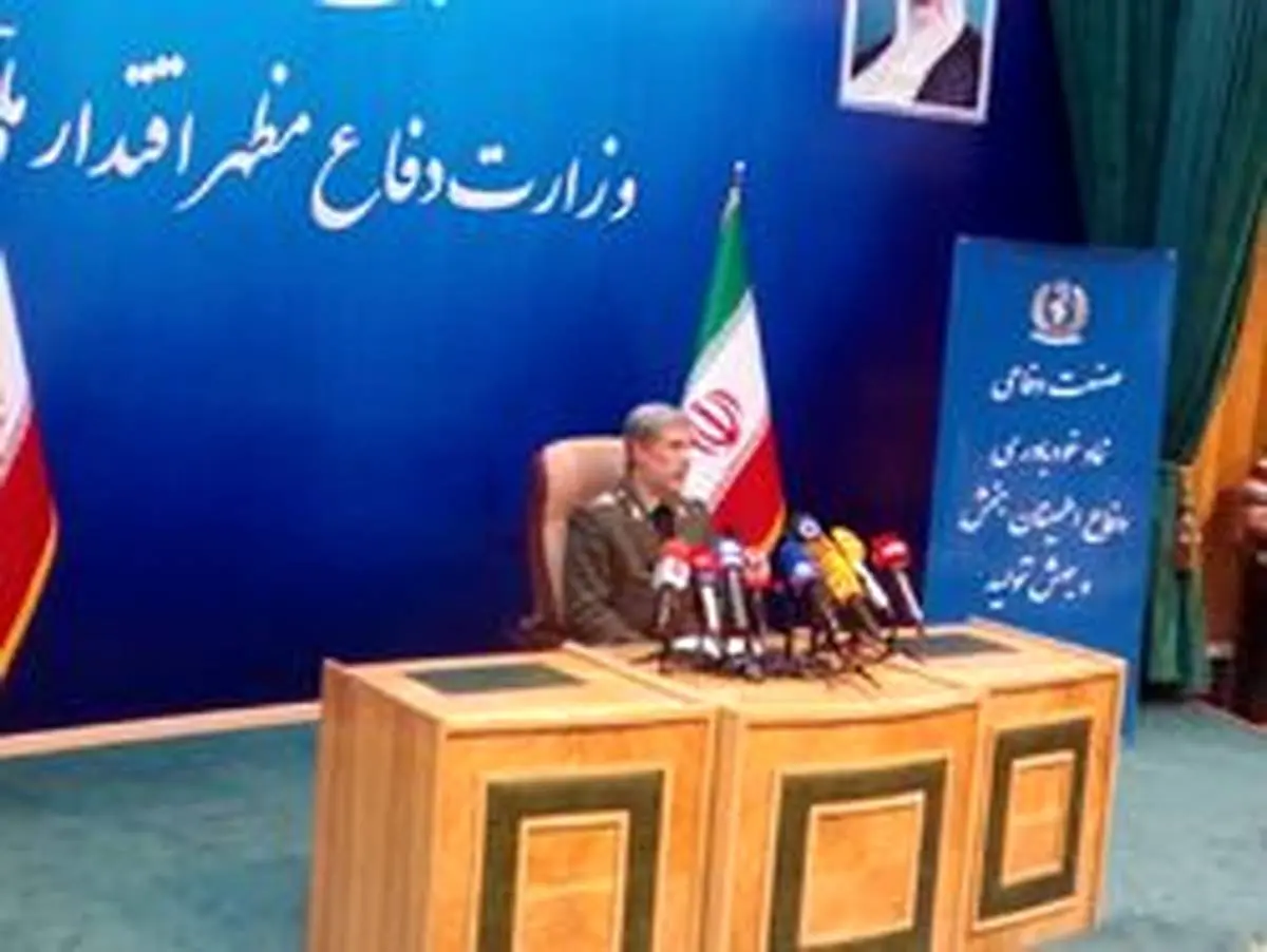 وزیر دفاع: با هر تهدیدی برخورد می‌کنیم/ استراتژی ما دفاع فعال است