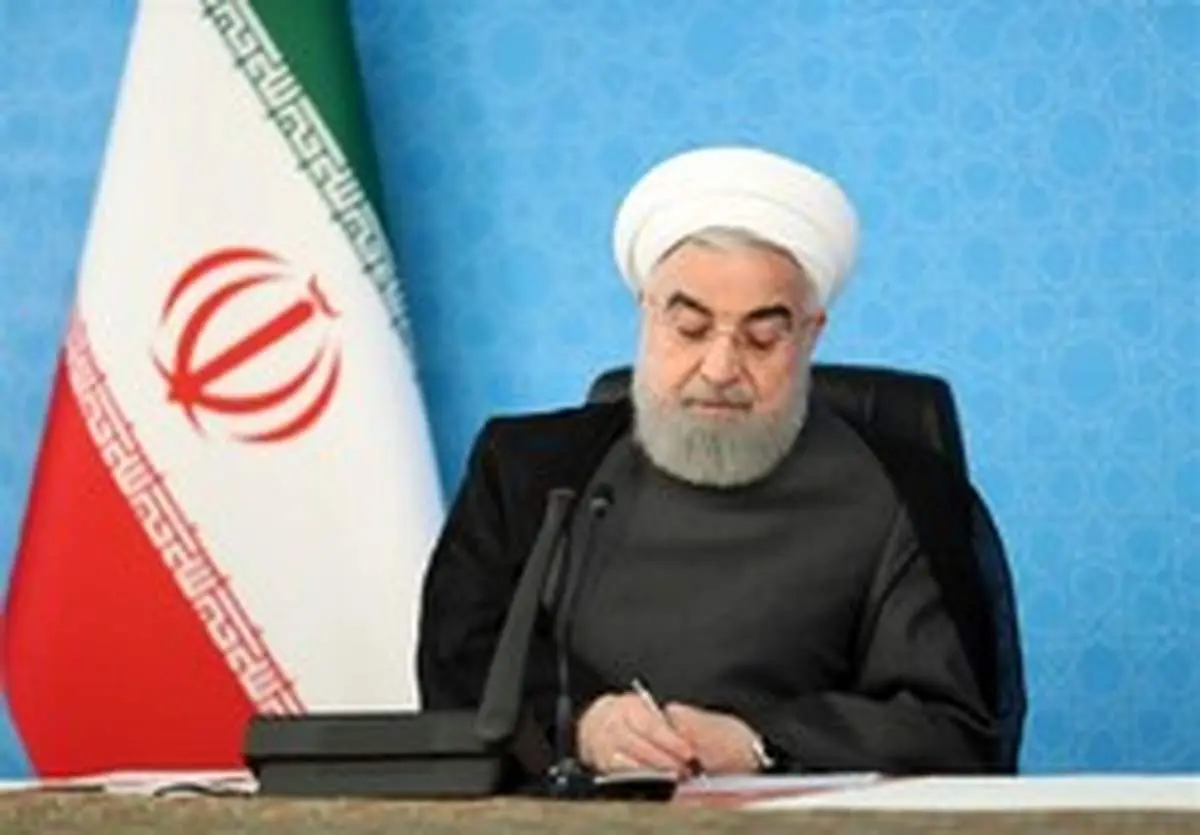 روحانی: روز پزشک فرصتی برای تکریم از قهرمانانی است که برای «نجات» هم‌نوعان از «جان» گذشتند