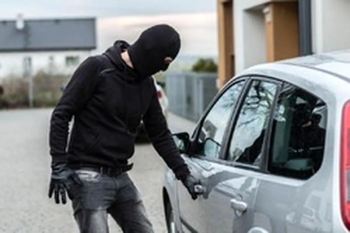 پیشگیری از سرقت خودرو و لوازم داخل آن