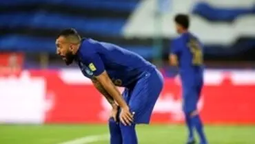 مدافع کلیدی استقلال دربی را از دست داد