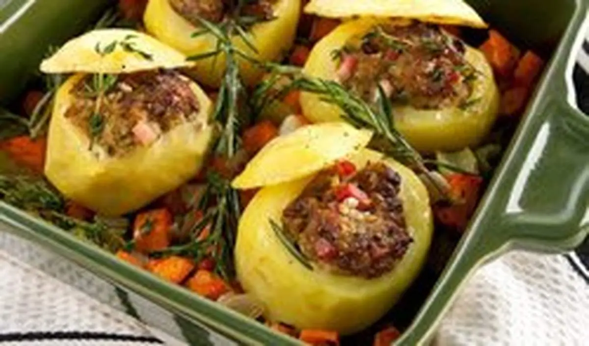 طرز تهیه دلمه سیب زمینی
