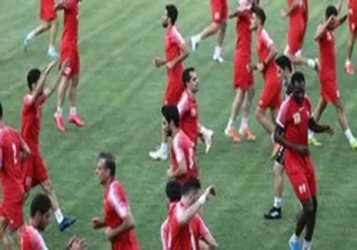 آنالیزورهای پرسپولیس در صف خروج