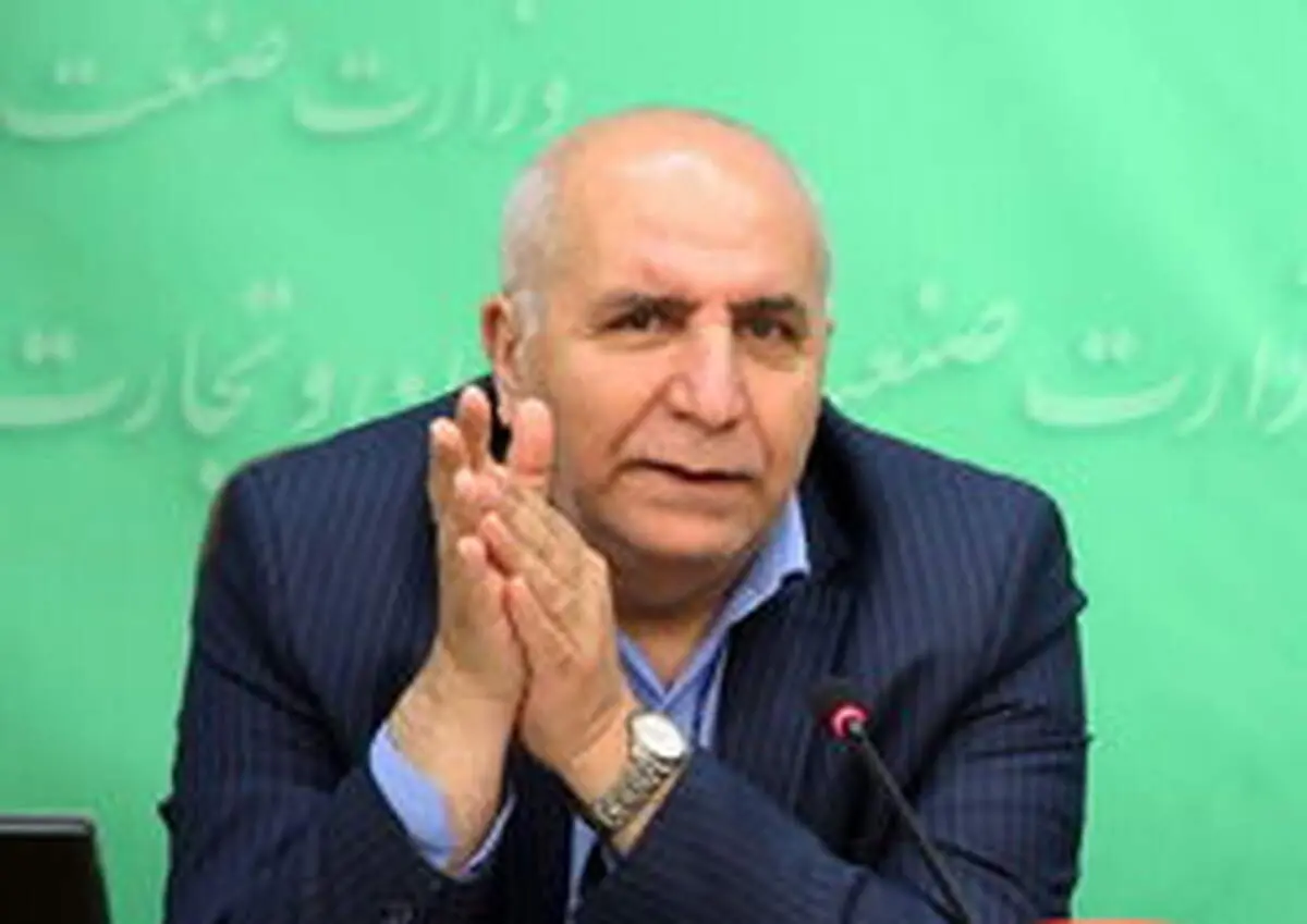 سرقینی: تلاش می‌کنیم کمتر در امور تولیدکنندگان داخلی دخالت کنیم