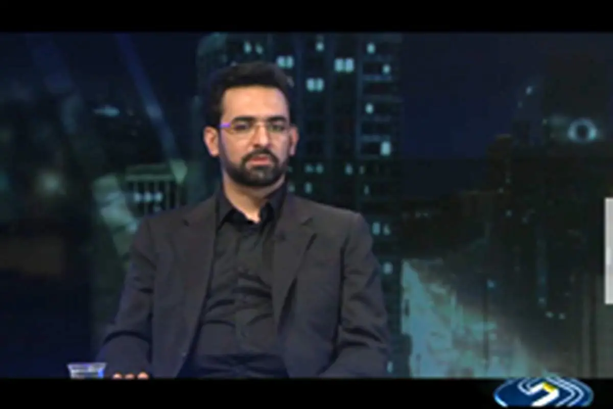 آذری جهرمی: فضای مجازی بی‌قانون است / سهم سه برابری وزارت ارتباطات در تولید ناخالص ملی