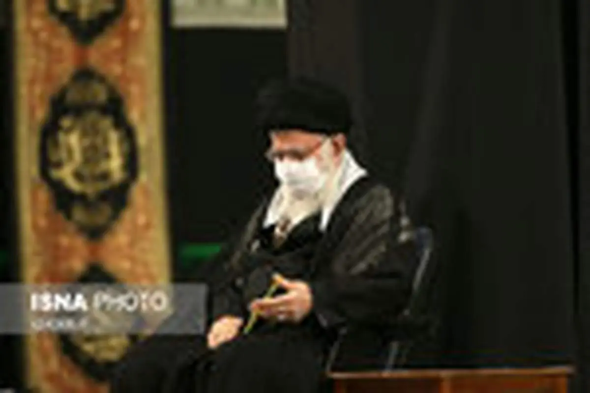 مراسم عزاداری شام غریبان امام حسین (ع) در حسینیه امام خمینی (ره)