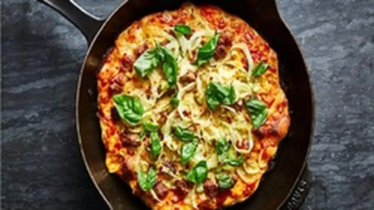 طرز تهیه پیتزا مخصوص با تابه