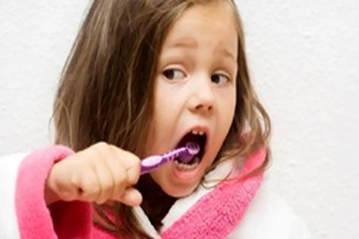 راه های درمان بوی بد دهان کودک