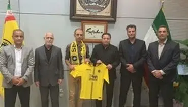 محرم نویدکیا سرمربی سپاهان شد