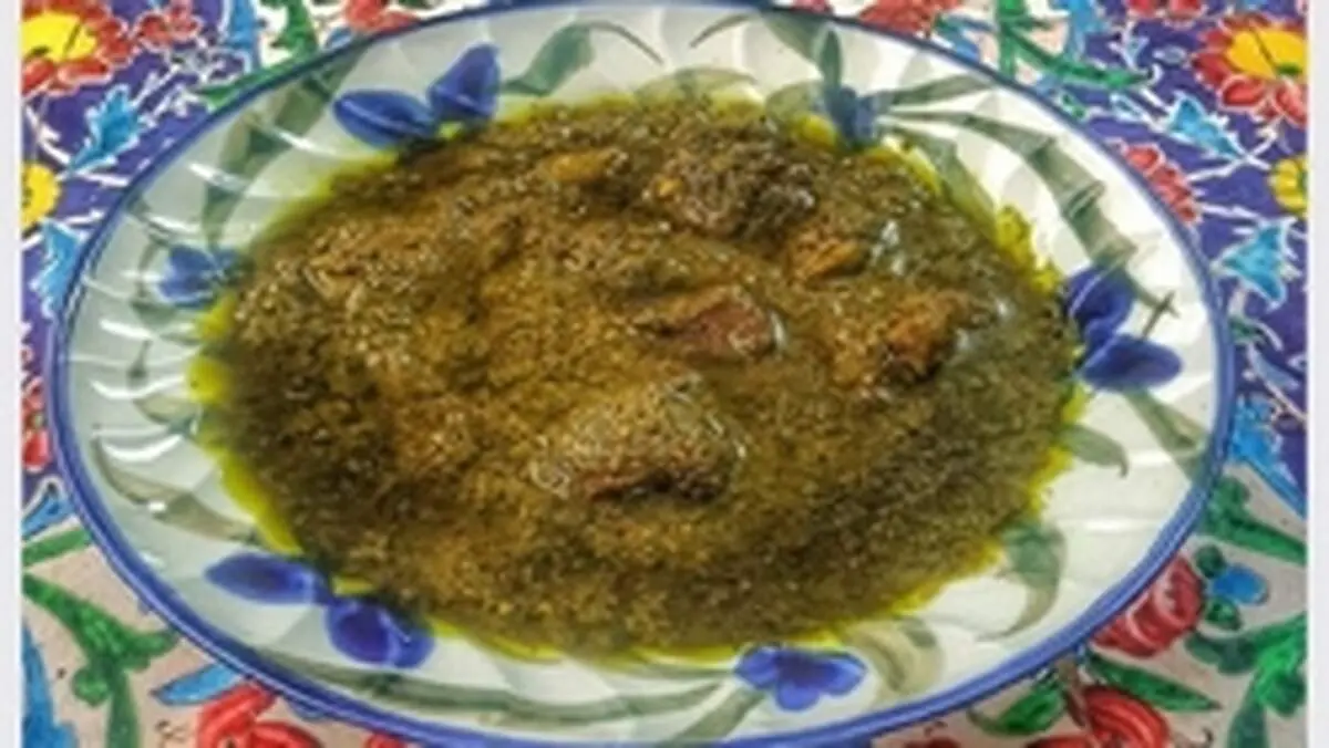 طرز تهیه خورش اسفناج گردو