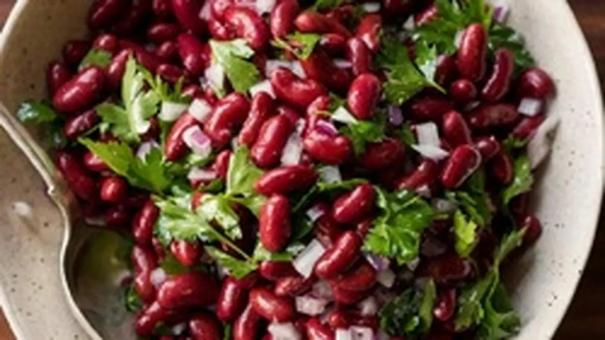 طرز تهیه سالاد لوبیا قرمز خوشمزه و مقوی