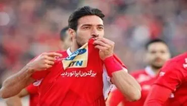 شجاع خلیل زاده برای تمدید قرارداد به باشگاه پرسپولیس رفت
