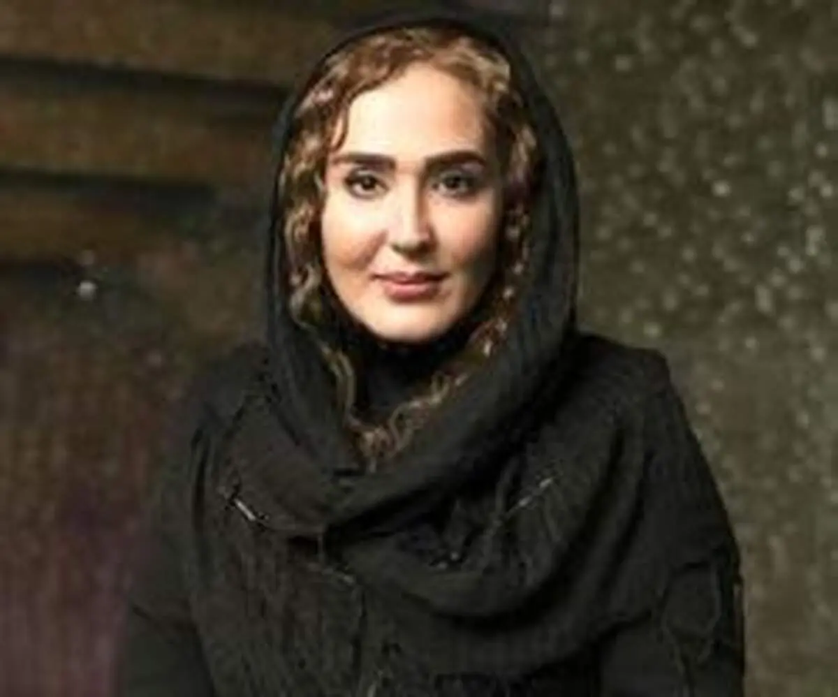 سلفی خانم های بازیگر در هواپیما