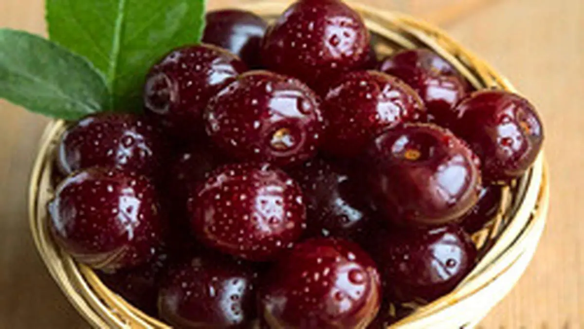 گیلاس طبع سرد دارد یا گرم؟