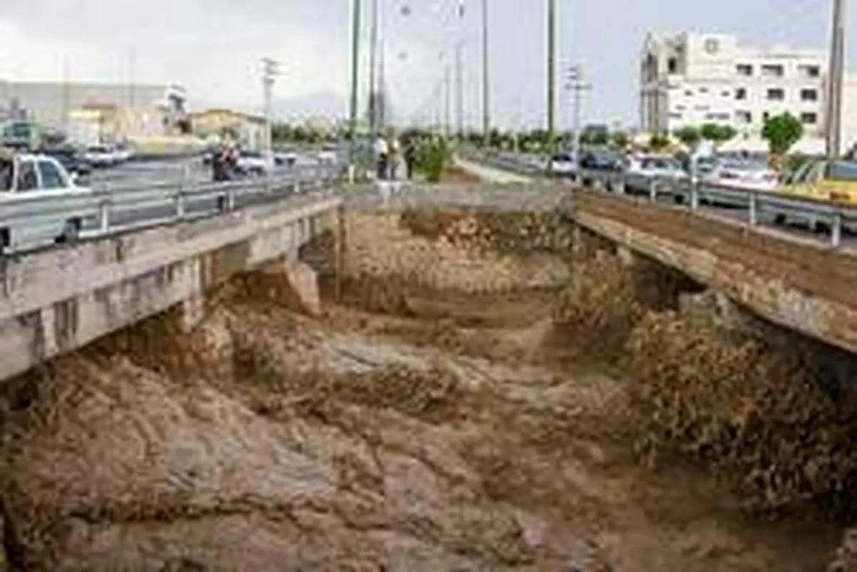رگبار باران و هشدار بالا آمدن آب رودخانهها در ۱۰ استان