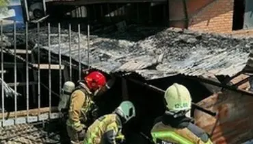 مهار آتش در کارخانه کارتن سازی