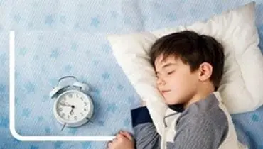 چطور خواب بچه‌ها را برای روز‌های مدرسه تنظیم کنیم؟