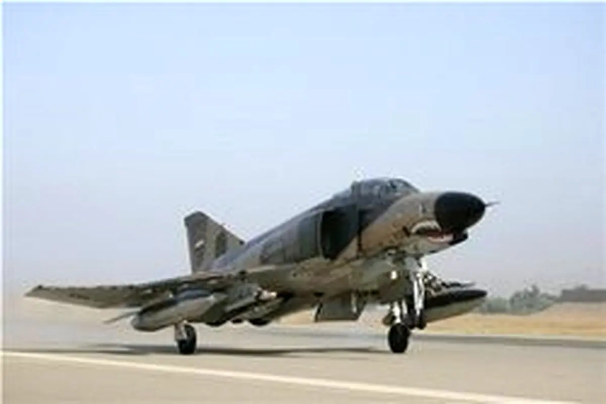 جنگنده‌های F-۴ نیروی هوایی ارتش آزمایش خود را پس دادند