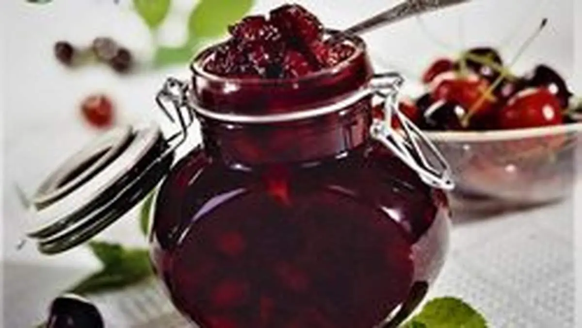 طرز تهیه ترشک آلبالو