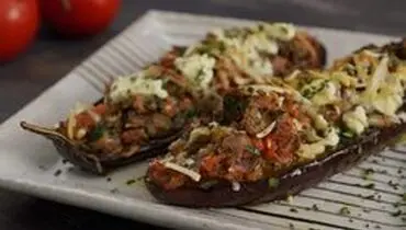 طرز تهیه بادمجان شکم پر یونانی