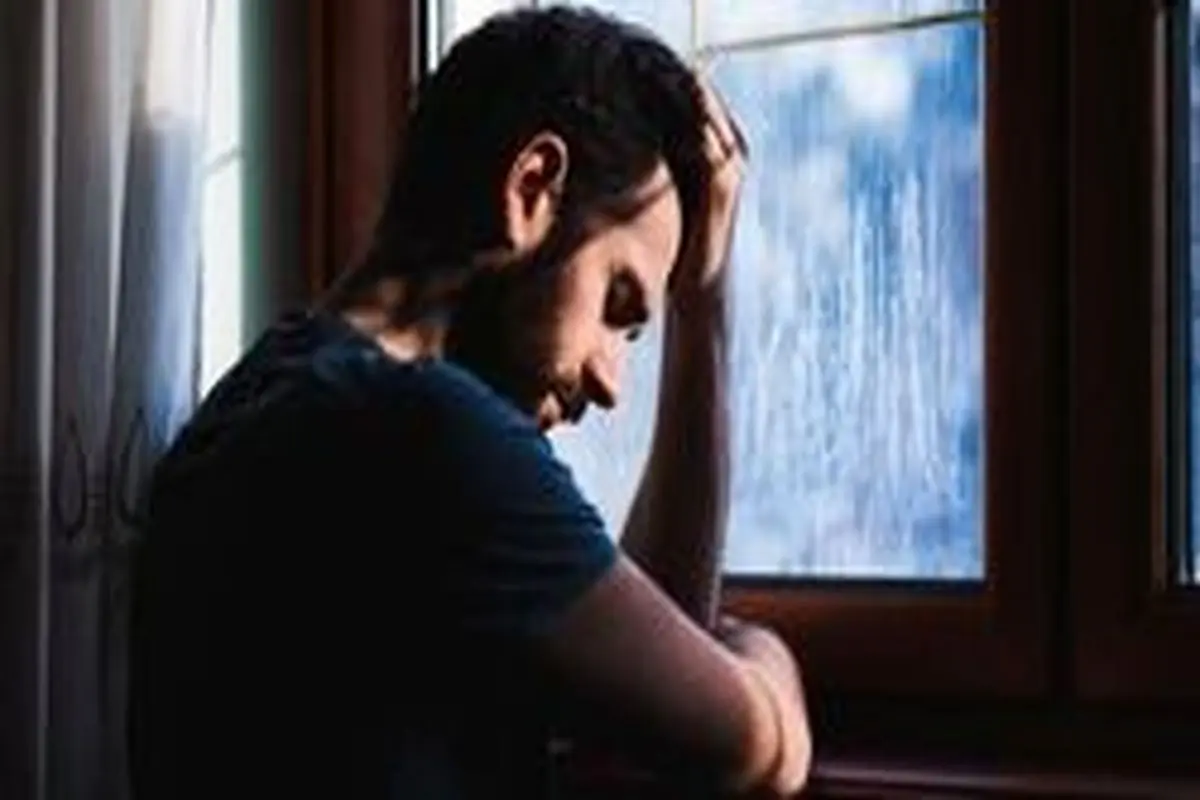 علائم افسردگی در مردان/ چه عواملی مردان را افسرده می‌کند؟