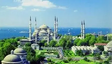 کاهش ۳۵ میلیون نفری گردشگر خارجی ترکیه و ۲۴ میلیارد دلاری درآمد‌ها