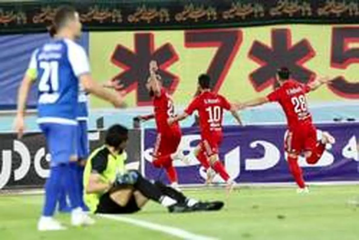 طعنه تند وریا غفوری ؛خودی ها نگذاشتند قهرمان شویم!