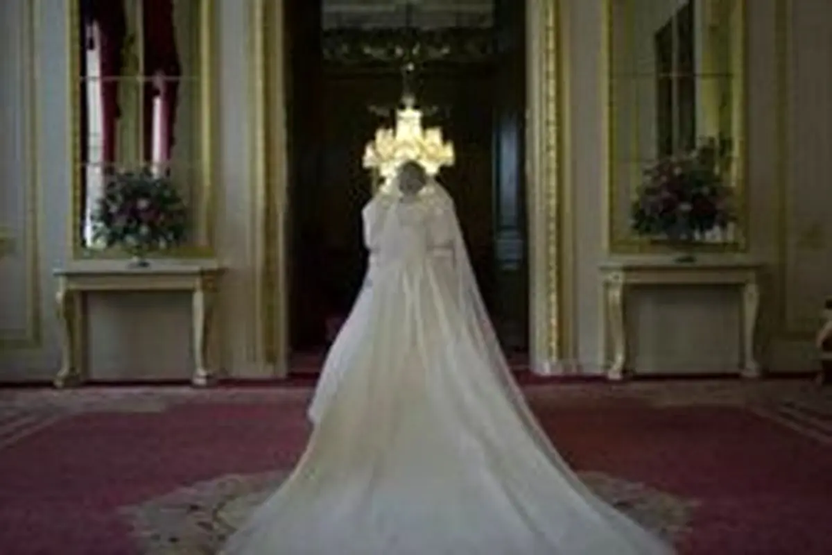 این سریال اسرار خانواده سلطنتی انگلیس را فاش می‌کند + عکس