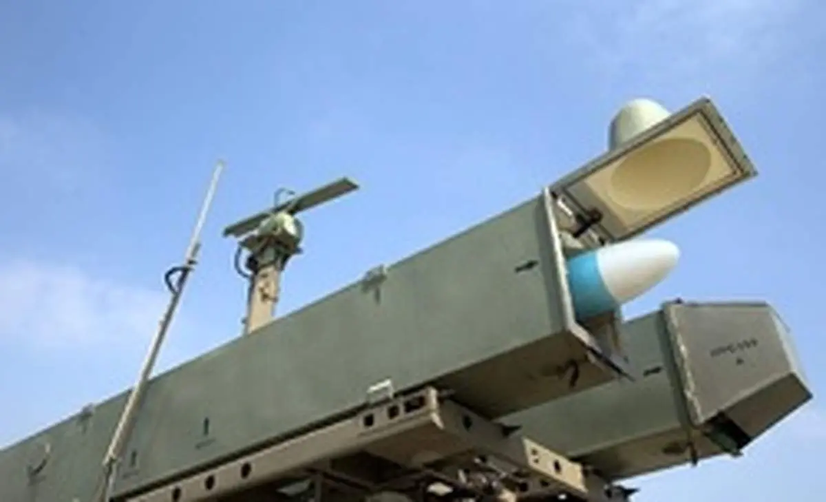 شلیک موشک قادر در رزمایش ذوالفقار ۹۹ ارتش