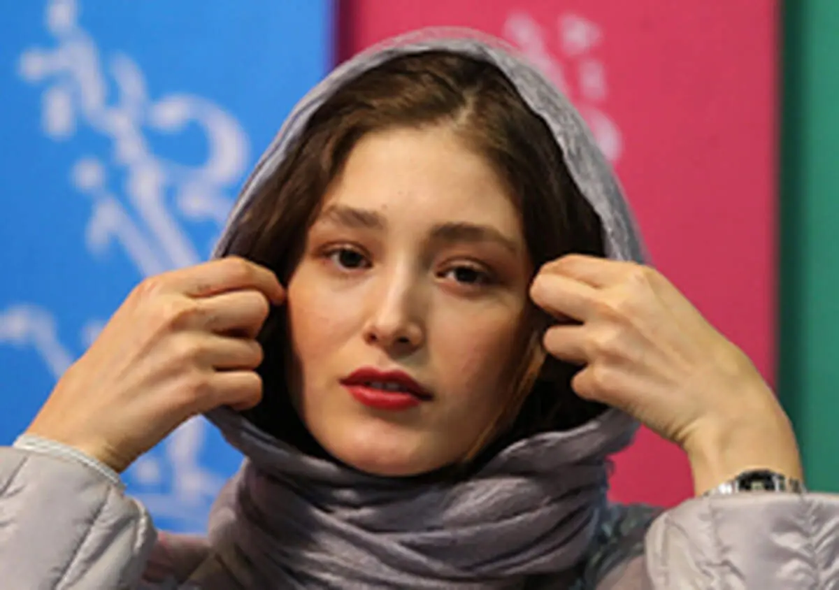 عکس معنا دار فرشته حسینی از حذف دختران