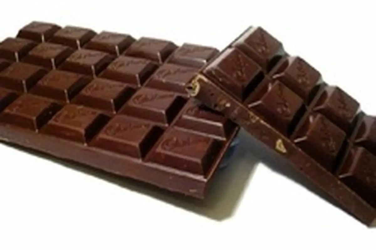 مضرات مصرف شکلات کاکائویی برای کودکان