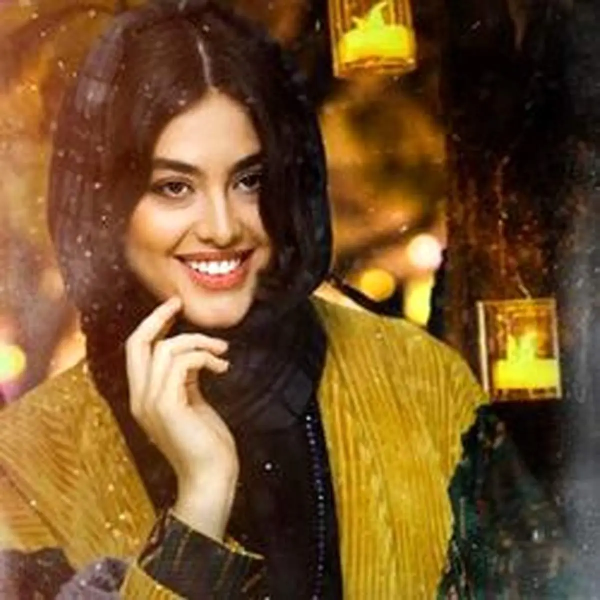 رونمایی بازیگر زن جنجالی از خواهرش+ عکس