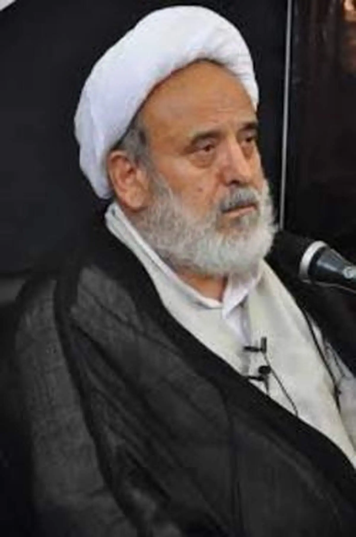 تصویری جدید از استاد حسین انصاریان روی تخت بیمارستان