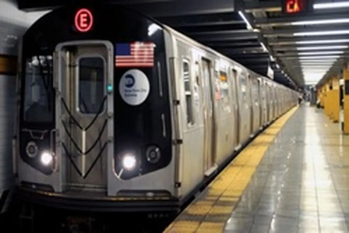 فرار مردم آمریکا از پرداخت کرایه مترو + فیلم