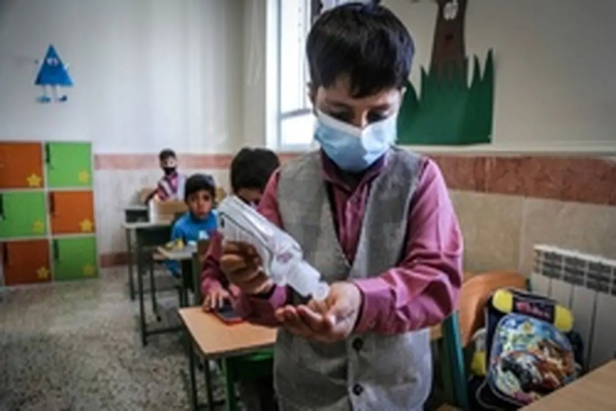 اعتراض انجمن پزشکان کودکان ایران به بازگشایی مدارس