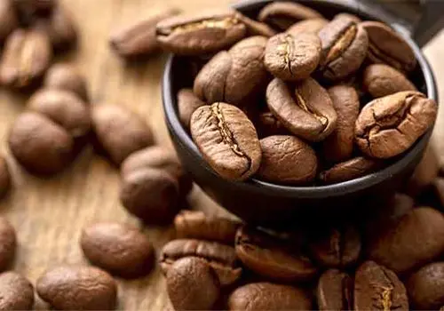 کافئین؛ درمان یا عامل سردرد؟
