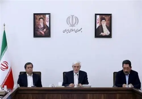 حضور عارف در بیست و چهارمین نشست نخست‌وزیران سازمان همکاری شانگهای