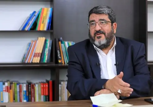 نقد تند چهره نزدیک به جلیلی نسبت به سخنرانی جدید پزشکیان+ عکس