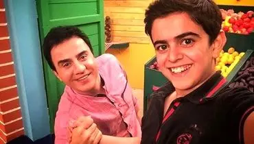 تحولی غافلگیرکننده در ظاهر امیرمحمد متقیان؛ مجری محبوب عمو پورنگ!