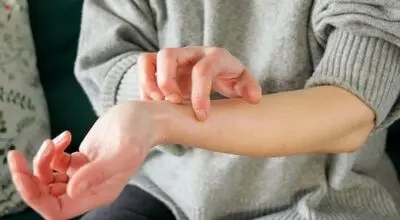 اگر خارش پوستتان ادامه‌دار است، این هشدار را جدی بگیرید